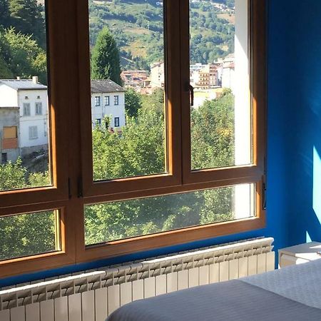 Narcea Turismo Real Appartement Cangas De Narcea Buitenkant foto